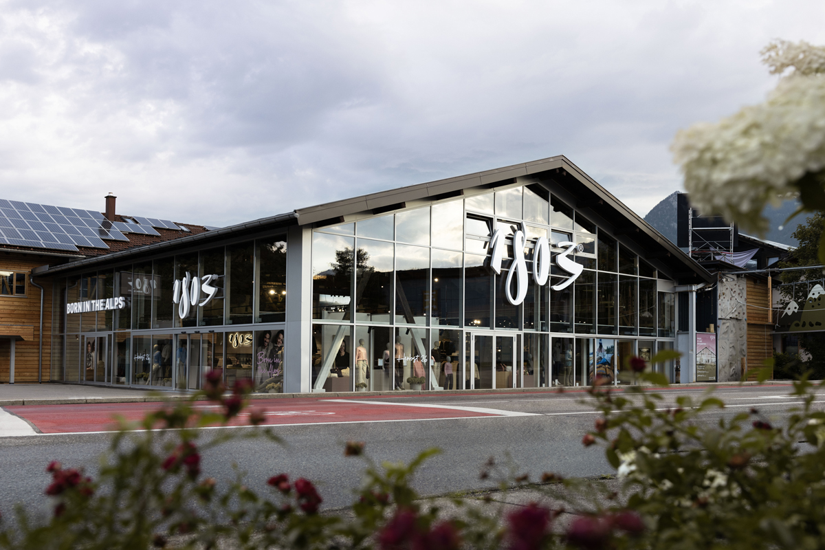 1803 Store Sonthofen im Allgäu Aussenansicht